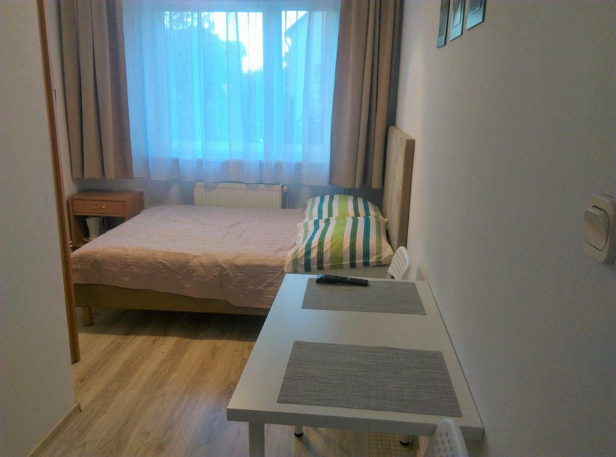 Cichy Zakatek Apartment เชียโนเซตี ภายนอก รูปภาพ